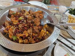-鸡遇虾煲干锅火锅(小寨金莎店)