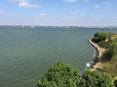 -上海滴水湖皇冠假日酒店