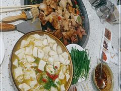-苗家特色土烙锅·老字号