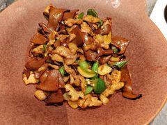 -福照楼汽锅鸡·云南菜(火车站锦江店)