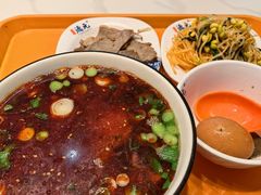 肉蛋双飞-德元兰州纯汤牛肉面(深圳首店)
