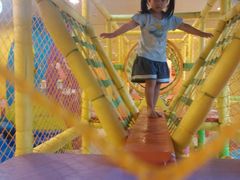 -红黄蓝成长中心(公益西桥校区)