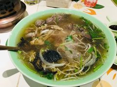 -越弥越南传统美食馆