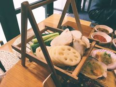 -炙忧烤肉屋(中国铁建广场店)
