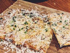 -ROAST coffee & eatery