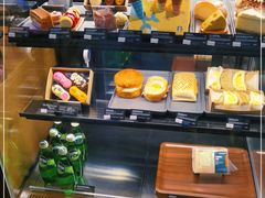 面包甜点陈列柜-星巴克(长沙乐和城门店)