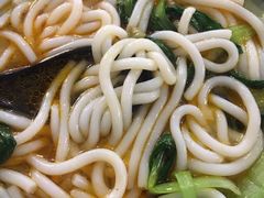 -丽虹云南过桥米线(兴工街店)