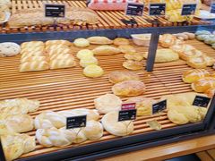 -焙丽拾光(麦凯乐直营店)