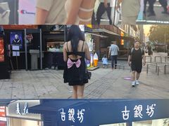 -观音桥步行街