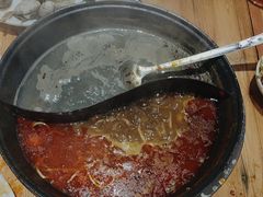 -香逸山自助火锅