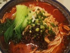-鑫巴蜀小镇 · 水煮鱼专研店(玉桥店)