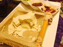 -95号酱骨·一块豆腐(展春园西路店)