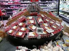-盒马鲜生(红莲店)