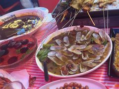 -金陵大勇烧烤·小龙虾·海鲜大咖(竹山路店)