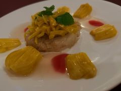 -Neary Khmer Restaurant