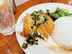 姜葱豉油鸡饭-澳门陈光记烧味饭店(南京德基广场店)