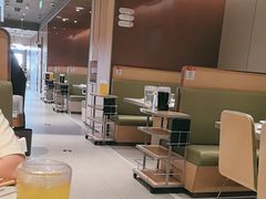 -海底捞火锅(金山百联店)