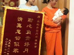 -爱的果实月嫂育婴师(世纪东方店)