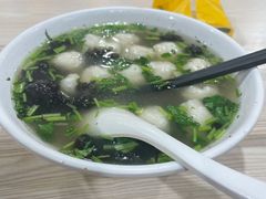 鱼丸汤-老滕家过桥米线(金鱼胡同店)