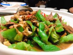 辣椒炒肉-煜丰汴京烤鸭(福彩路店)
