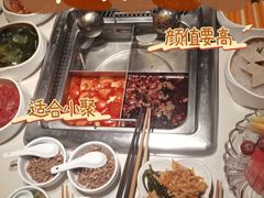 -海底捞火锅鲜切牛肉主题店(长寿路店)