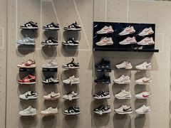 -NIKE品牌体验店(金源新燕莎店)