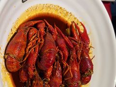 -龙巢盱眙龙虾·牛蛙·烧烤宵夜(八卦岭店)