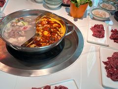 -潮牛岛·潮汕鲜切牛肉自助火锅(无锡首店)