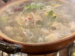 石橄榄炖鸡-洪大厨鸡煲(福田店)