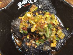 -黑白电视长沙小吃(美林M·LIVE天地东座店)