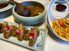 九层塔京酱鸡翅-卯时·龙光雅宴·精致锡帮菜(惠山古镇店)