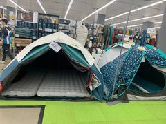 -迪卡侬(西华店)