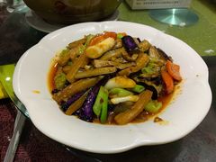 -杨林闻老三酸菜鱼(总店)