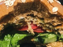 -The Habit Burger Grill 哈比特汉堡(爱琴海店)