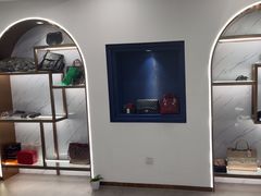 -聚云奢二手奢侈品黄金手表包包回收·中古店(上海店)