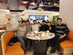 -享遇.锅姥姥牛排海鲜自助(小寨店)