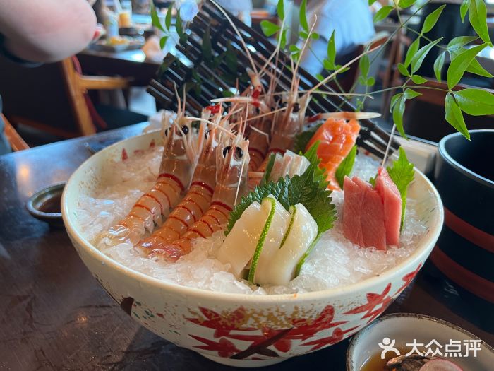 万岛日本料理铁板烧(静安店)图片