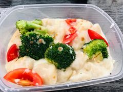 西兰花土豆球-安妮意大利餐厅(国贸店)