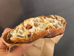 黑豆松子恰巴塔-mbd(华山路店)