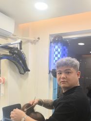 点击看大图 -LJOY丽锦造型·烫发染发