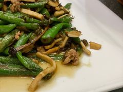 -新天明砂锅鱼头煲