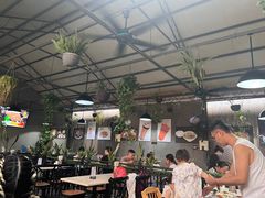 大堂-啰啰冰屋(景洪总店)