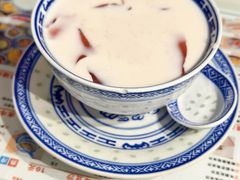 -广信牛奶甜品世家(台东店)