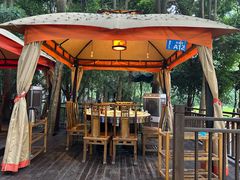 -二荆条·蜀鲜汇城市森林火锅