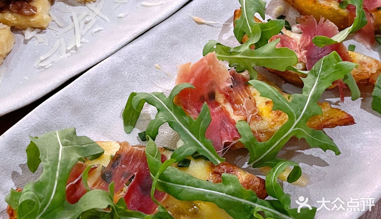 每一层都是好好看～这次我们直接pick了一个双人餐