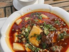 豆花牛肉-猪圈咖啡