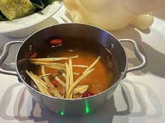 -德天肥牛海鲜火锅(城西银泰店)