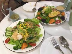 -丽莎沙拉轻食餐厅(国贸店)