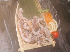 -湊湊火锅·茶憩(打浦桥日月光店)