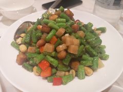 -香港百合居(LCM置汇旭辉广场店)